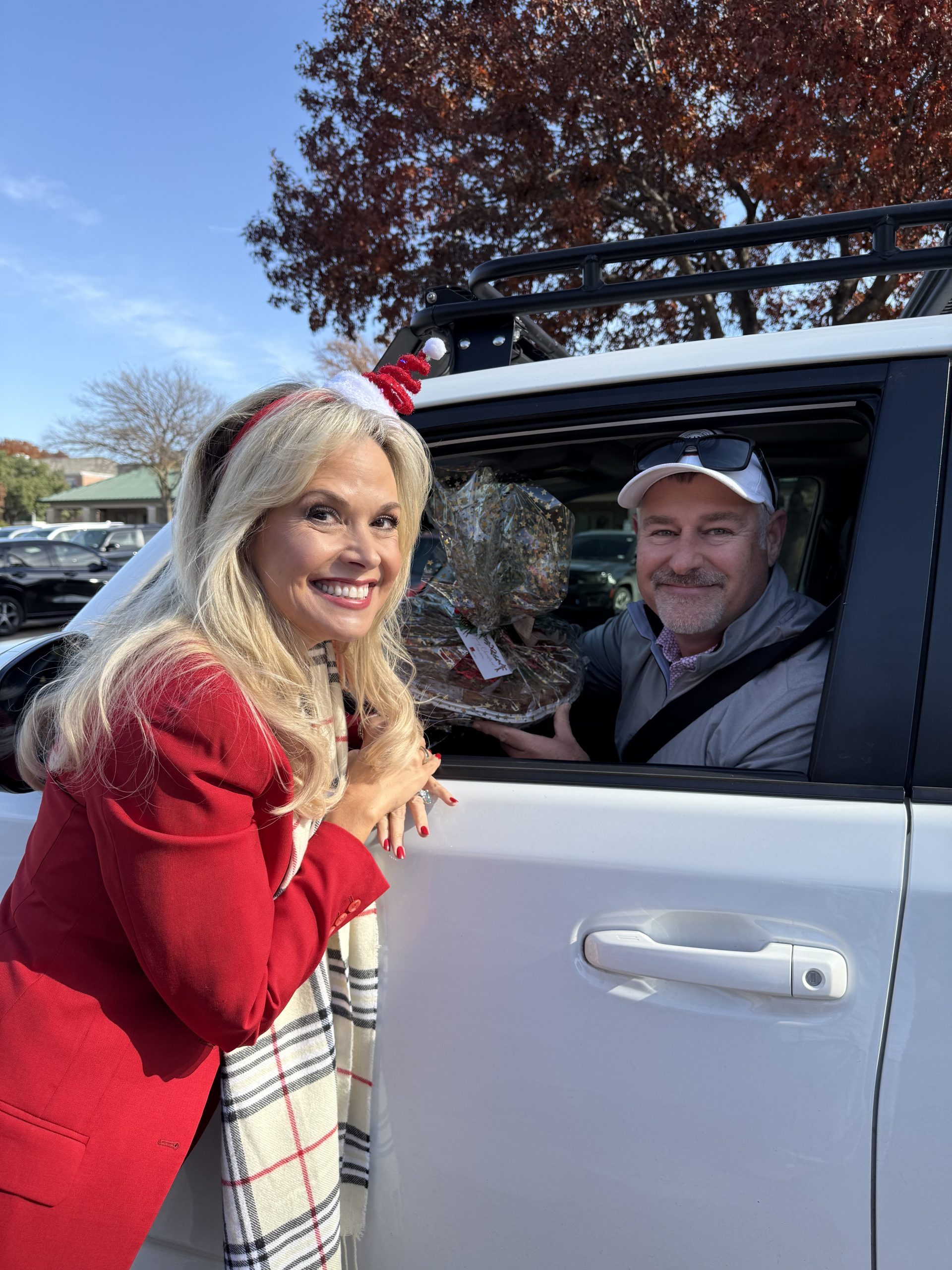 Community connections at Jan Richey Team luxury real estate pie day celebration