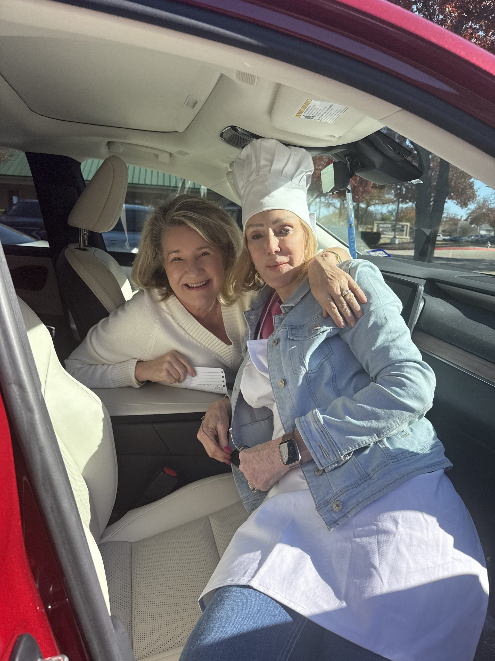 Jan Richey Team with long-time clients at annual luxury real estate pie giveaway