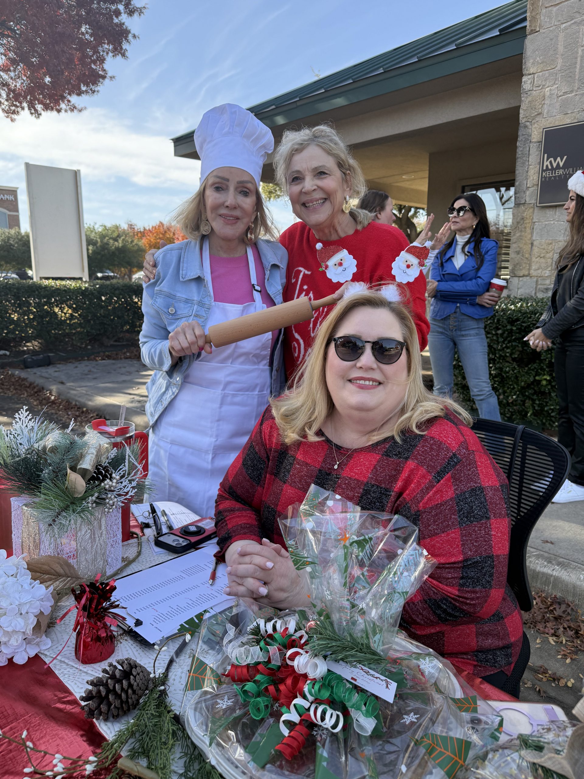 Jan Richey Team hosting Christmas pie day for luxury real estate clients